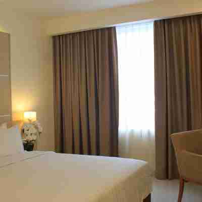 蘇卡布米地平線酒店 Rooms