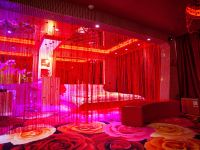鹤壁维亚迪奥酒店 - 豪华爱情房