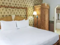 Parkway International Resort Hotels in Celebration
