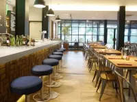 Ra Premiere Simatupang Jakarta Hotels near Shisha Cafe