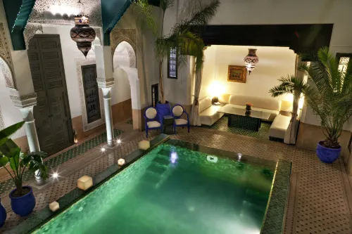 Le Farnatchi - بوتيك