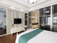 凯莱斯公寓酒店(长沙五一广场壹号公馆店) - 精选豪华大床房