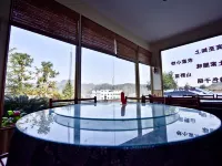 Zhangjiajie Grand Canyon Linglong Inn Hotels in Cili
