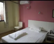 Qicai Hostel