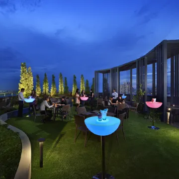 Four Points by Sheraton Singapore, Jurong Отели рядом с достопримечательностью «Станция MRT Clementi»
