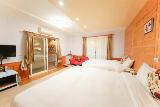 Dong Shan He Inn Отели рядом с достопримечательностью «National Center for Traditional Arts»