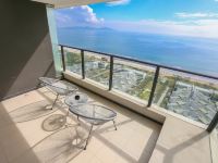 汕尾爱琴湾海景度假公寓 - 高级180度全海景大床房