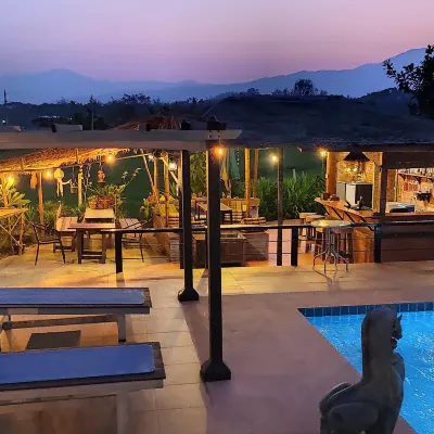 Country Retreat Hotel berhampiran Bai Orchid & Butterfly Farm