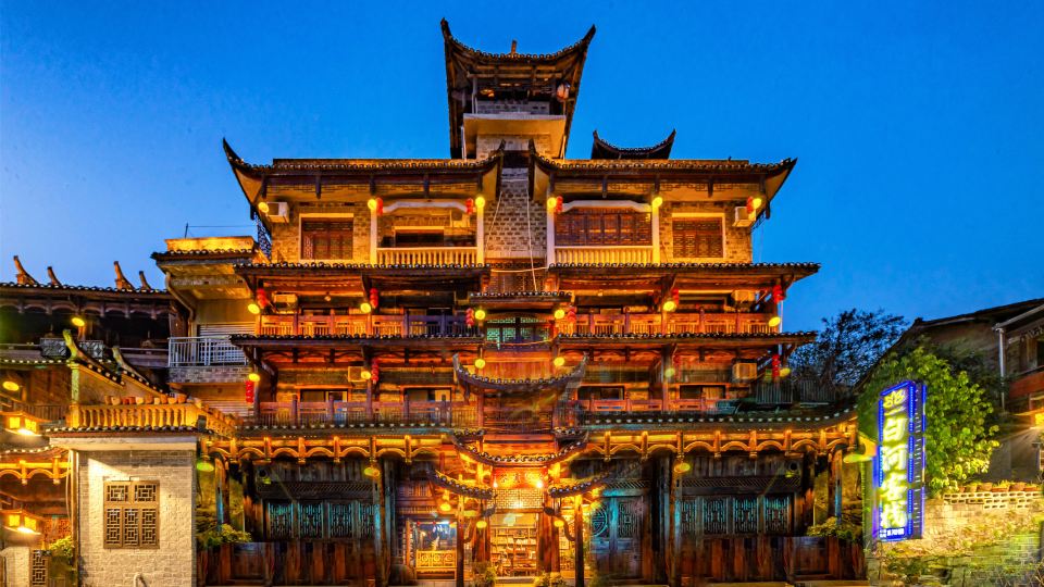 Baihe River Valley (Furong Town Waterfall Store)