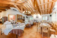 Borgo Magliano Garden Resort Hotel a Scansano