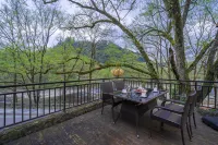 Yilu Gangwan Boutique Inn