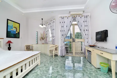 Sunshine Hotels in Ho Chi Minh City