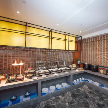 QIANNA HOTEL FINE (Pingdingshan Zhanhe District Biguiyuan)