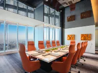 J Hotel Shanghai Tower