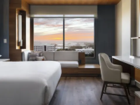 Marriott Irvine Spectrum Hotels in Irvine