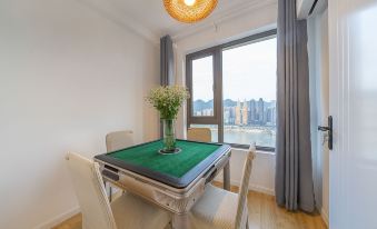 Twilight Seek·Qianxun Riverfront Homestay(Chongqing Jiefangbei-Hongyadong)