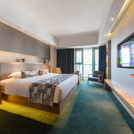 Tuyue Art Hotel（Sunshine 100 Wanda Plaza）