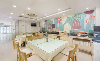 Homeinn Ease Hotel(Panjin Shifu Plaza store)