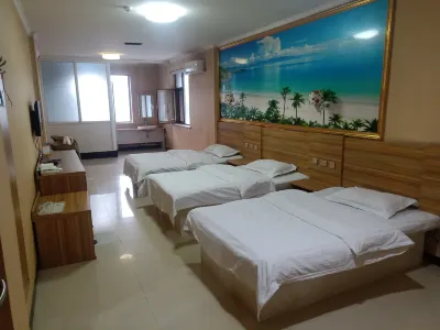 Seven Days Hotel