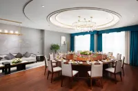 Luzhou Jianguo Hotel