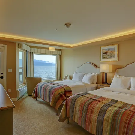 Land's End Resort