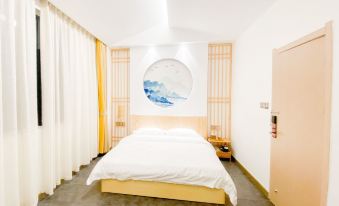 Chunrong·Yuanyeju homestay (fresh and hot mineral spring Sankeng driving test center)