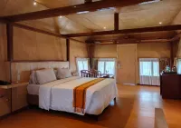 KHAS Parapat Hotel Hotel dekat Gereja HKI Parapat