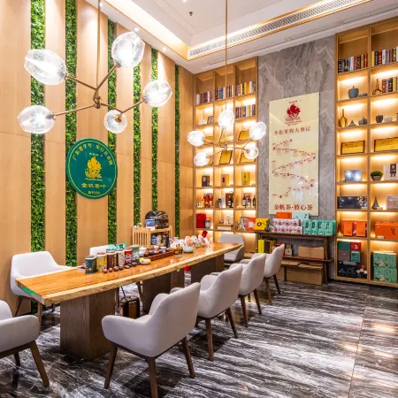 Line 5 Homestay (Nanning Jiangnan Shengtian Di Store)