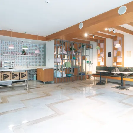UrbanView @ Lacson Street Bacolod City by RedDoorz
