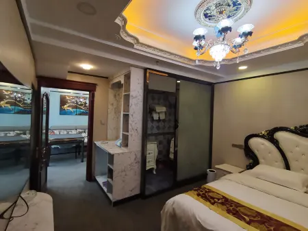 Marriott Express Hotel Отели рядом с достопримечательностью «Arun Passenger Transport Terminal»