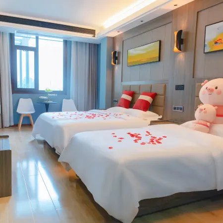 Zhonglian International Hotel (Kouyi Flagship Store)