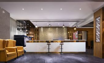 Van Latu Shanshui Sunshine Hotel (Luding Bridge Shop)