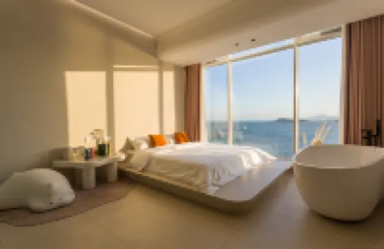 Secret Land Seaview Homestay