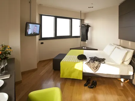 Best Western Plus The Hub Hotel