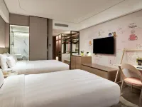 Lotte Hotel World Gangnam Hotels near Macheon Station