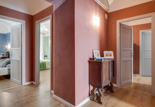 Femasuites 내부나 프라티 지역 거리 이미지