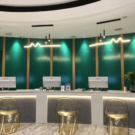 MAISON Hotel (Wanda Plaza, Changde Railway Station, Changde)