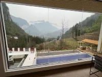 Enshi Grand Canyon Yunyin Tangquan Shanju (Visitor Center Branch) - Hot Springs