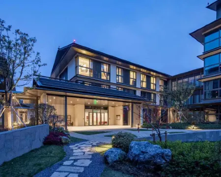 Zhujiajian Ruiyue Resort Hotels in Zhoushan