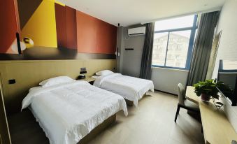 Puxi Hotel (Shanghai Qingpu Huaxin Branch)