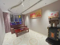 Huayuan Themed Hotel
