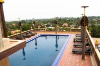 Pouk Hotel Hotels in Puok