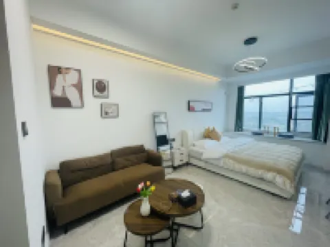 Meet the Stars · Boutique Apartment (Huzhou South Taihu Wuyue Plaza) - Condos