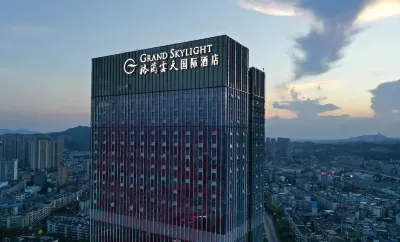 Grand Skylight International Hotel Pingxiang Hotel dekat Pingxiang Fangxin Oil And Grain Delivery Center