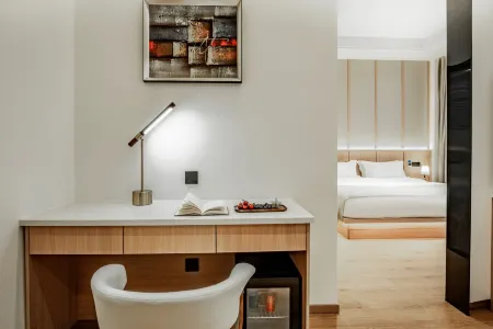 "Ya'an Jinyue · Manman Yucheng Private Enjoy Hotel (Ya'an Railway Station People's Hospital Branch