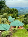 Top of the World Lodges Fort Portal Hotels in Burahya
