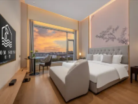 ROOM SHINE HOTEL Hotels in Fuquan