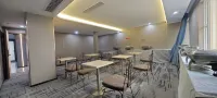 Shiqi Hotel