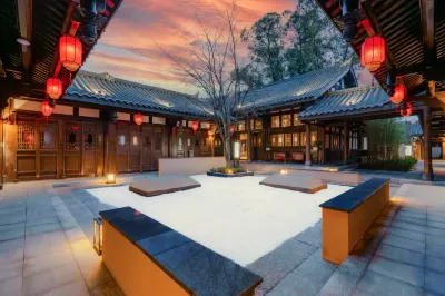 Wyndham Garden Hotel, Yonglao Wenmaifang (Guchengyuan Branch) Hotels near Gulou