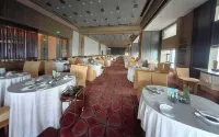 Circular Smart Hotel (Zhongshan Ancient Town Weimin Lighting City Branch) - parcheggio